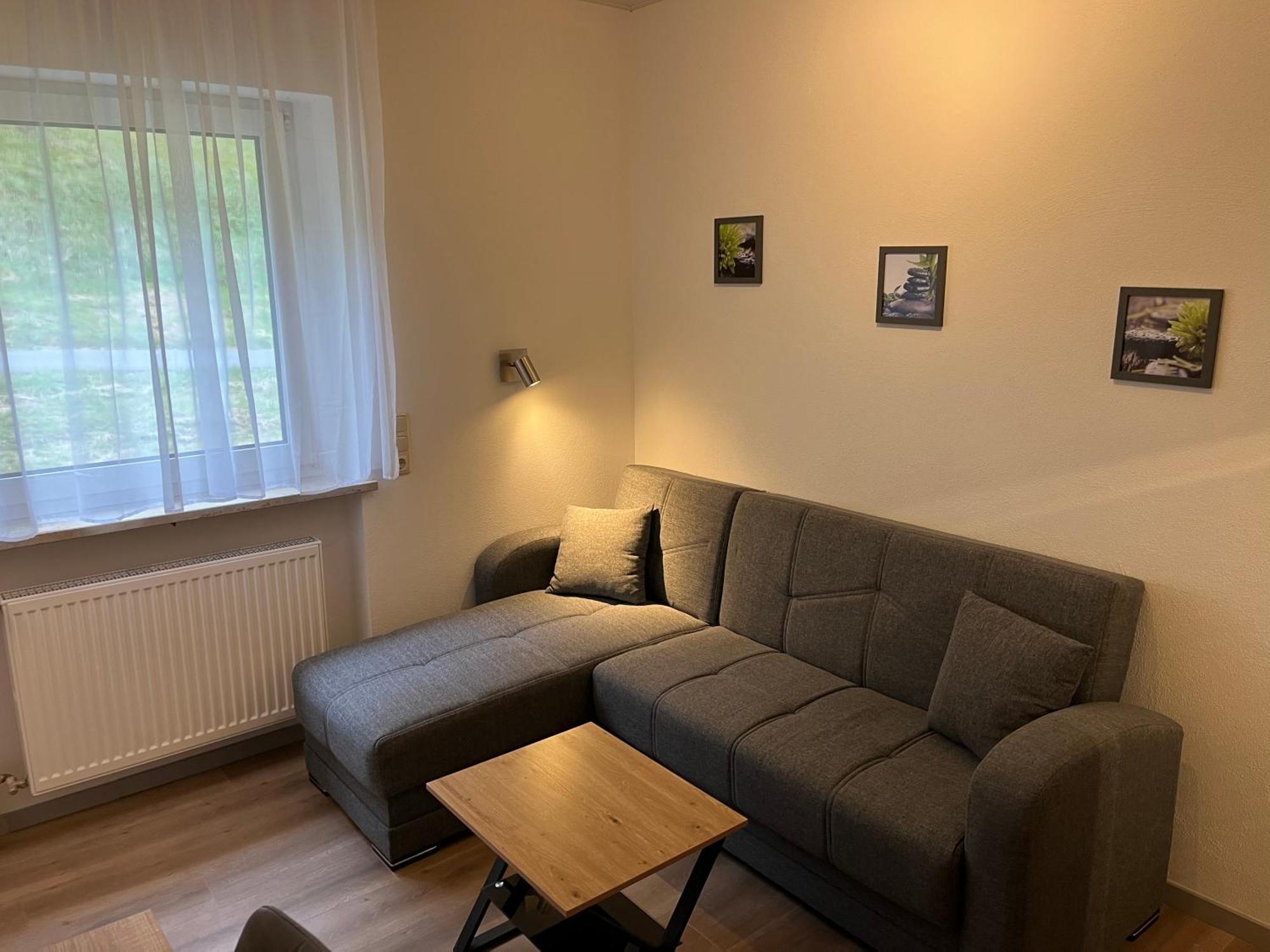 Gasthof Hotel Schwarzes Ross Бад Бернек им Фихтелгебирге Екстериор снимка